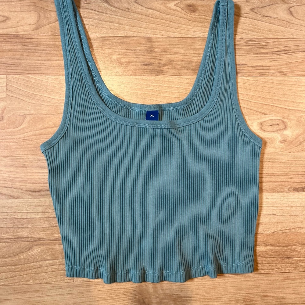 Old Navy Green Ribbed Crop Tank Top